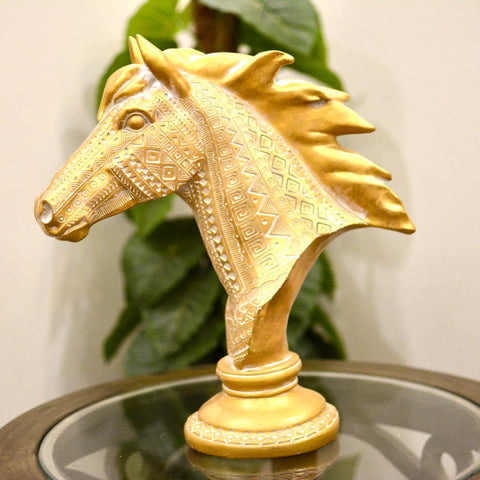 Nordic Resin Horse Ornament | Mascot Statue | Zig Zag Pattern Statuette | Desk Décor | Home Decoration - Needs Store