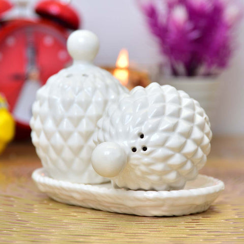Classy Sea Shell Salt & Pepper Set