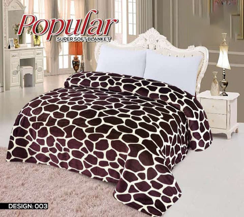 Giraffe Printed Double Bed Fleece Blanket - King Size