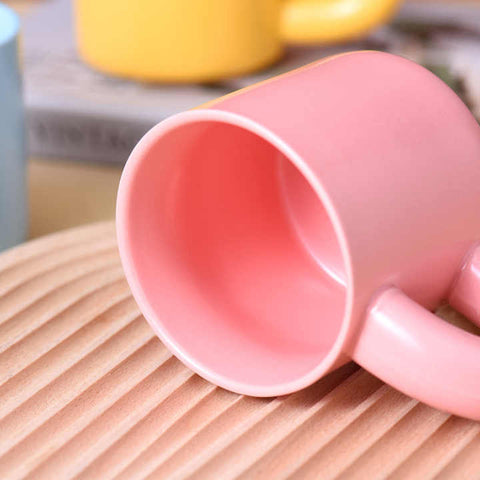 Creative Kitchen Crooked Handle Ceramic Coffee Mug