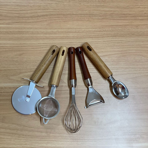 Set of 5 Kitchen Tools - Needs Store